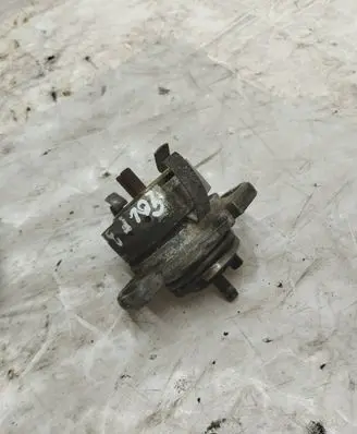 Volkswagen Golf III Spark distributor 0237521050 030905205AA