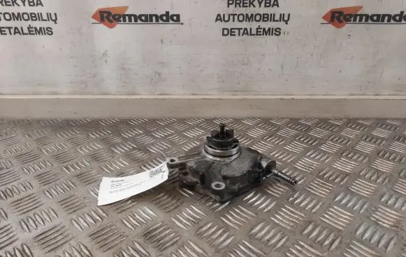 Toyota Auris 150 Vacuum pump