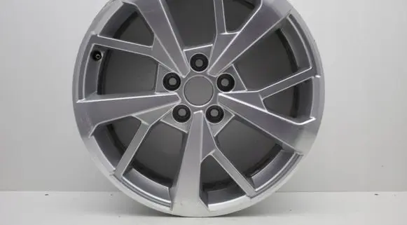 Audi Q3 F3 R18 alloy rim 