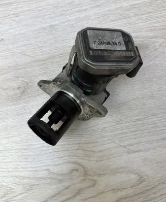 Mercedes-Benz E W211 EGR valve 724809360 4346R122 A646140