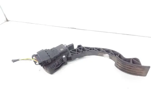 Ford Focus C-MAX Accelerator throttle pedal 3M519F836AF 6PV00864110