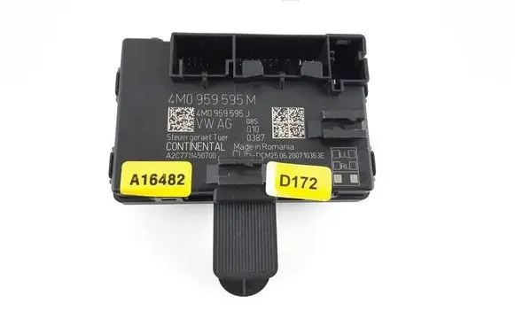 Audi Q7 4M Door control unit/module 4M0959595M 4M0959595J