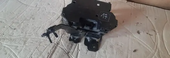 Peugeot 208 II Other exterior part 9826651580
