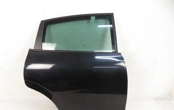 Seat Leon (1P) Rear door 