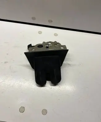 Audi A4 S4 B8 8K Tailgate/trunk/boot lock/catch/latch 8R0827505