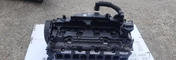 Volkswagen PASSAT B8 Engine head 05L103061AJ