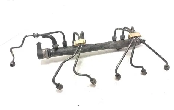 Volvo S80 Fuel main line pipe 30777554