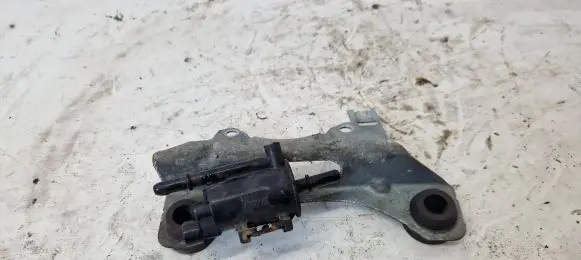 Valve vacuum