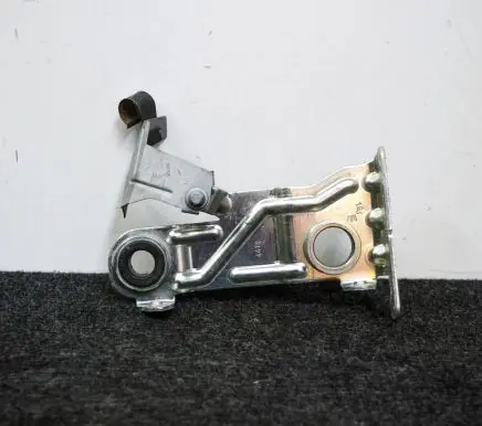 Mercedes-Benz C W205 Other engine bay part A2740940141