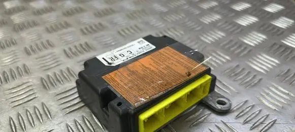 Nissan X-Trail T32 Airbag control unit/module 988204CG0A