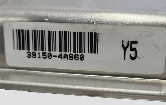 KIA Sorento Engine control unit/module 0281011579 1039S06648 391004A810
