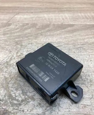 Toyota Yaris Parking PDC control unit/module PW5010D551 4MR492TCA 10R041428