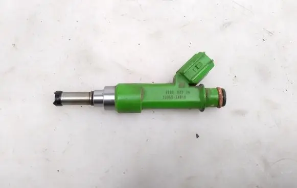 Toyota Camry Fuel injector 2325036010