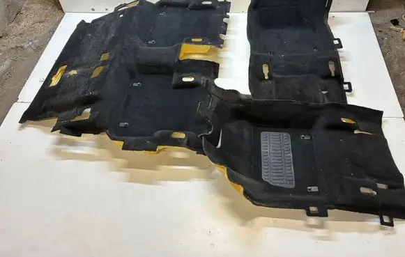 Land Rover Discovery Sport Interior carpet HK72130B28AA