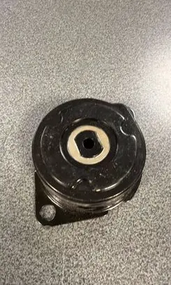Volkswagen Golf III Generator/alternator belt tensioner 028903315R