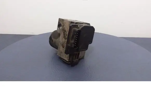 Volkswagen PASSAT B5 ABS Pump 0265202401