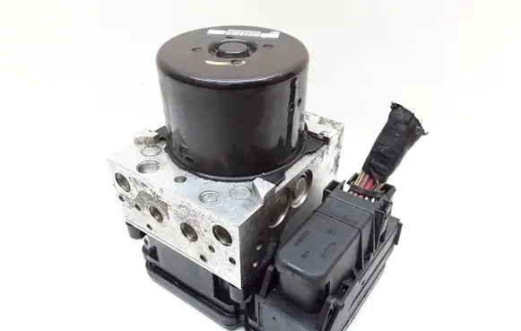 Volvo V60 ABS Pump 31329137