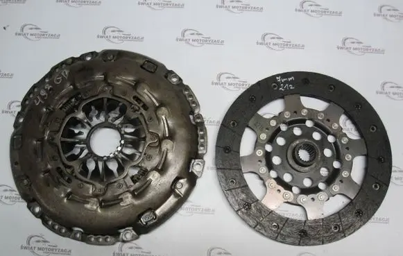 Nissan Qashqai Clutch set kit 8200421191