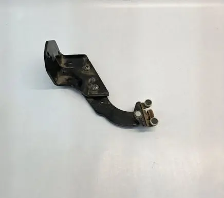 Mercedes-Benz Vito Viano W447 Sliding door lower roller guide/hinge A4477601547