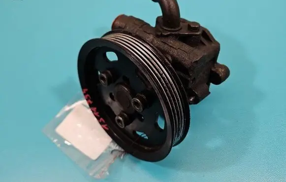 Volkswagen PASSAT B5.5 Power steering pump 8D0145177Q IMPRK1511794