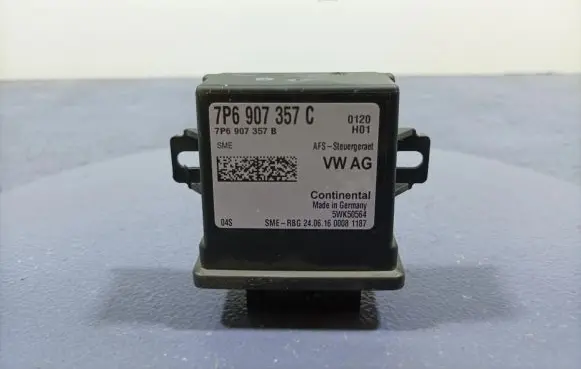 Volkswagen PASSAT B8 Other control units/modules 7P6907357C