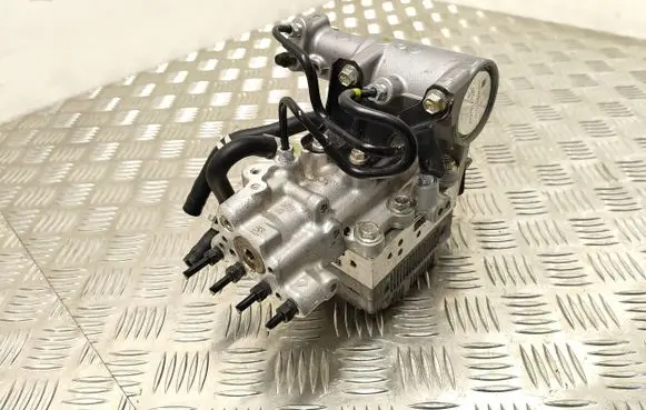 Toyota RAV 4 (XA50) ABS Pump 4721042212 C21K101