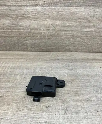 Opel Zafira A Airbag deployment crash/impact sensor 09133263 5WK42856