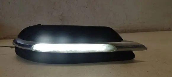 Mercedes-Benz C W204 LED Daytime headlight A2049069000 A2048803324 2049069000