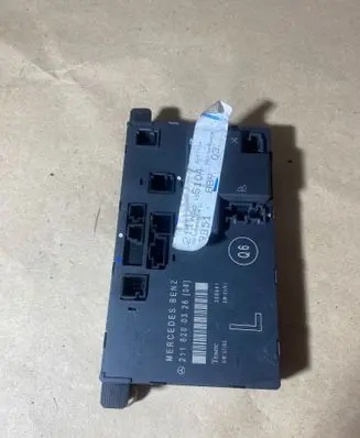Mercedes-Benz E W211 Door control unit/module 2118200326 356801