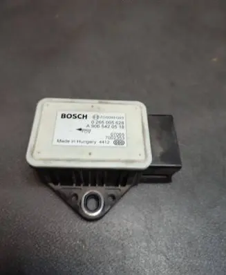 Mercedes-Benz Sprinter W901 W902 W903 W904 ESP acceleration yaw rate sensor 0265005628