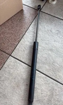 Audi Q7 4M Tailgate/trunk strut/damper 4L0827552F