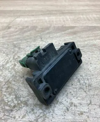 Renault Scenic I Other relay 8769210