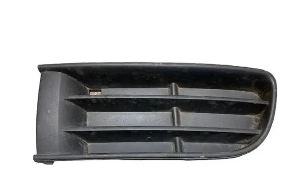 Volkswagen Polo Front bumper lower grill 6Q0853665