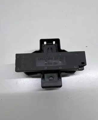 Audi Q7 4M Keyless (KESSY) go control unit/module 4M0907247 33542501