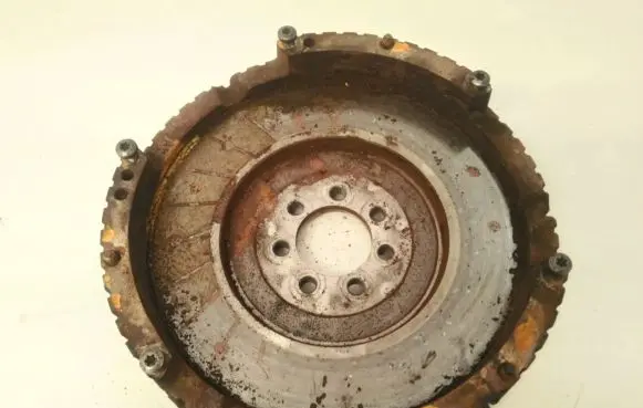 Nissan Almera N16 Flywheel m27B f02846