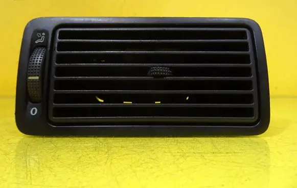 Volkswagen Golf IV Dashboard side air vent grill/cover trim ZSB1J1819704C