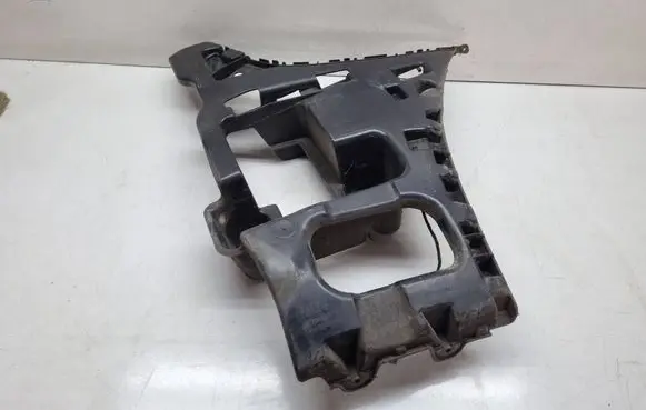 BMW 2 F46 Rear bumper mounting bracket 7318754 51127318754