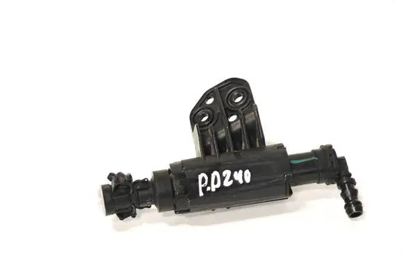 Hyundai Tucson TL Headlight washer spray nozzle