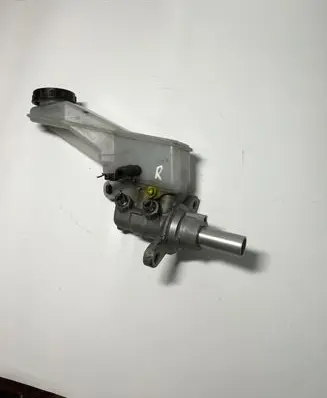 Nissan Qashqai Master brake cylinder 0204Y24277