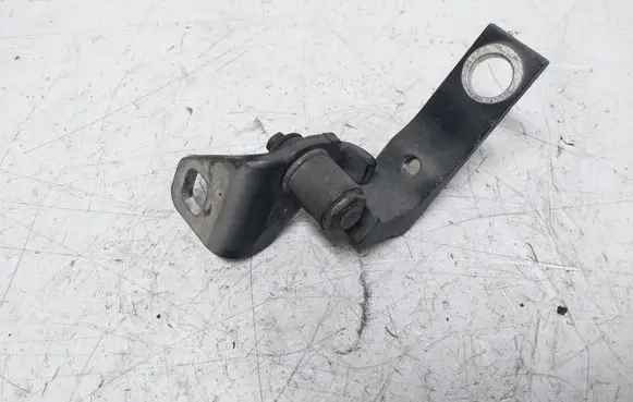 Ford Galaxy Front door lower hinge 