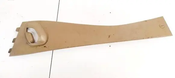 Volvo V70 (D) pillar trim (bottom) 9204666