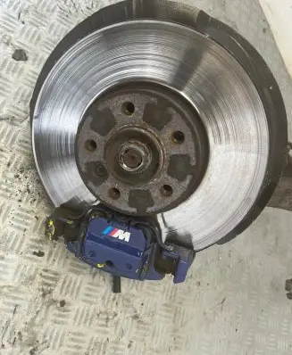 BMW X5 F15 Front wheel hub 6773783
