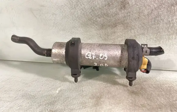 Audi Q7 4L Fuel injection high pressure pump 1k0906089c