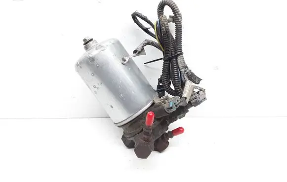Volvo V70 Fuel filter housing 