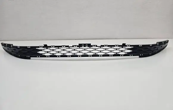 Volkswagen Multivan T7 Front bumper lower grill 3T0853678B