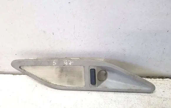 BMW 5 E39 Rear seat light 39820204