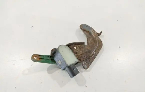 Audi A6 S6 C6 4F Headlight/headlamp level sensor 4F0907503