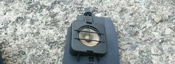 Volvo XC70 Rear door speaker 9128773