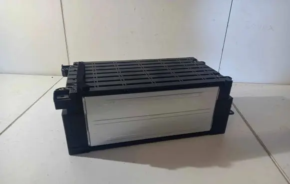 Renault Zoe Hybrid / Electric Car Battery Cell 295B99078R 19042018