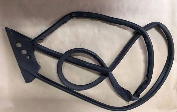 Audi A5 8T 8F Rubber seal front coupe door 8T0837912